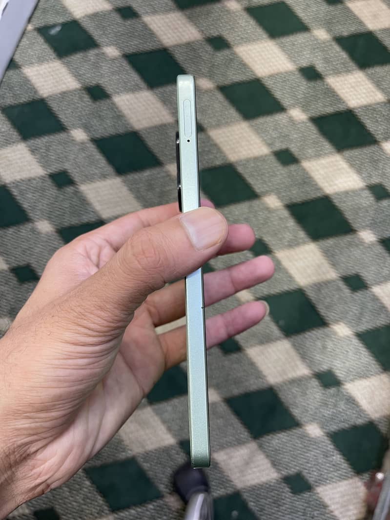 Realme C67 4