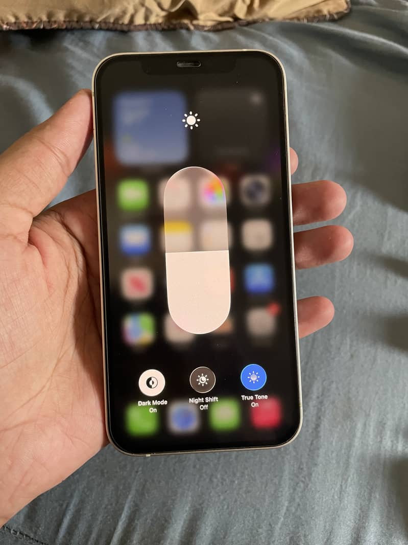 Apple iPhone 12 2