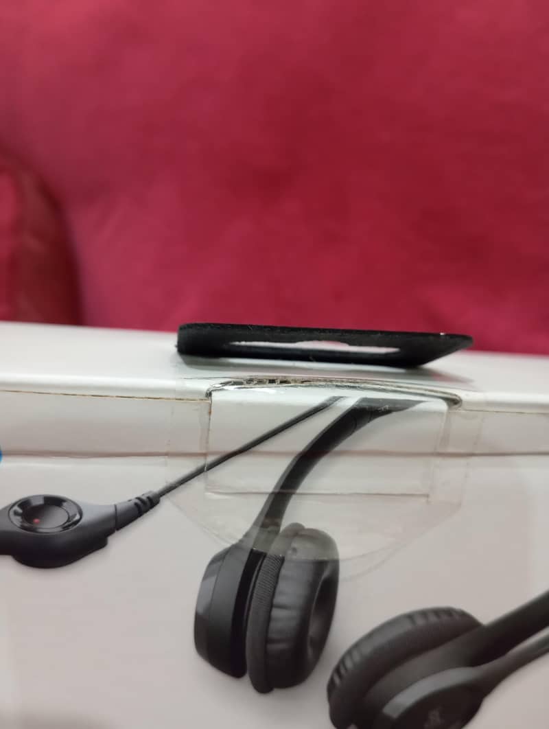 USB headset Logitech H390 brand new 1