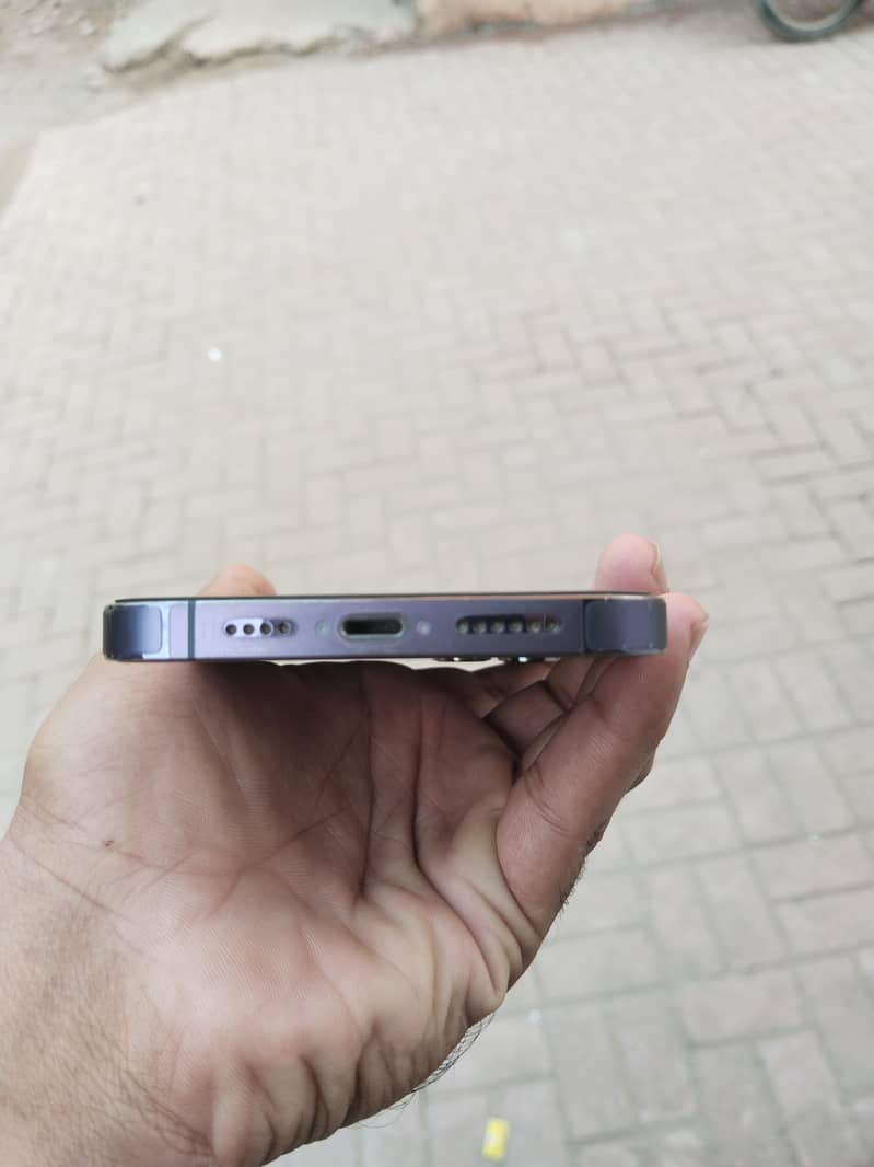Apple iPhone 14 Pro Max 7