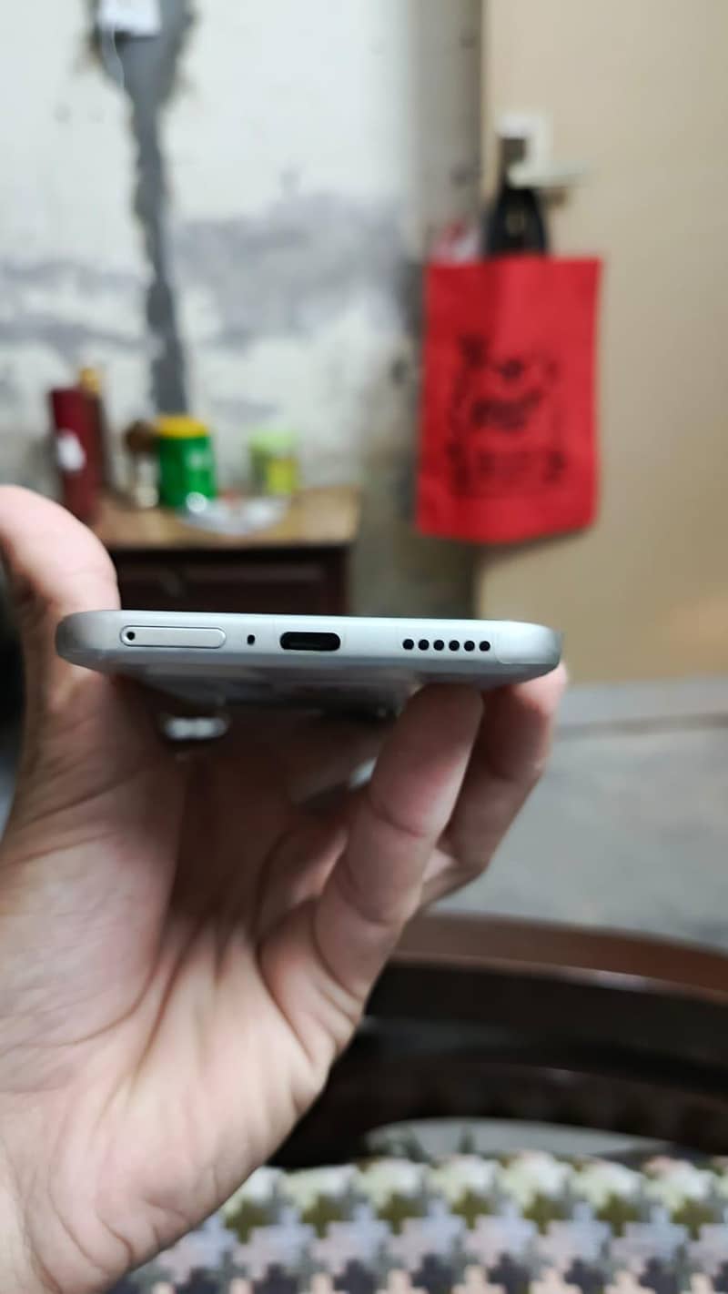 Infinix NOTE EDGE 8/256 5