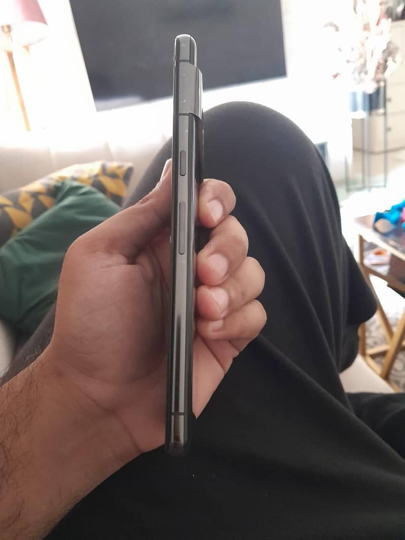 Google Pixel 7 Pro 4