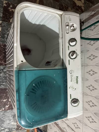 Hair washing Machine