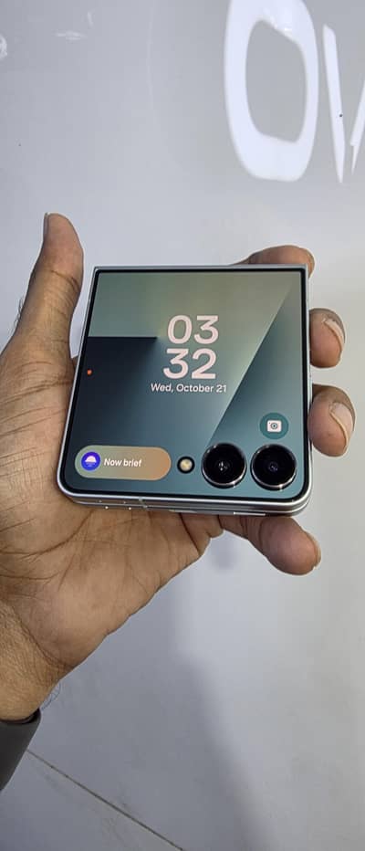 Samsung Mobile Z Flip 7