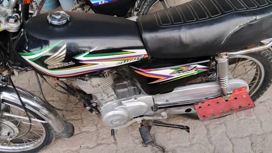 Honda 2016 Model Lahore no