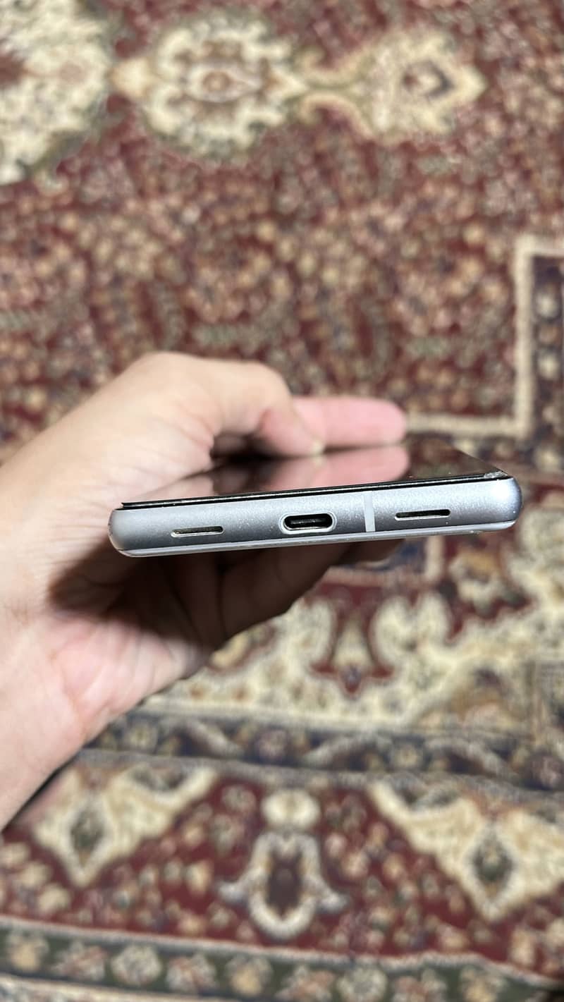 Google Pixel 7a 3