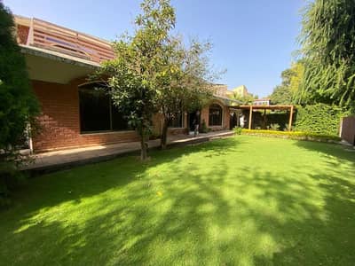 Beautiful Luxury Fully Furnished Portion For Rent In F-10 Islamabad 3 Bedrooms Separate Entrance Huge Car Parking Soller System