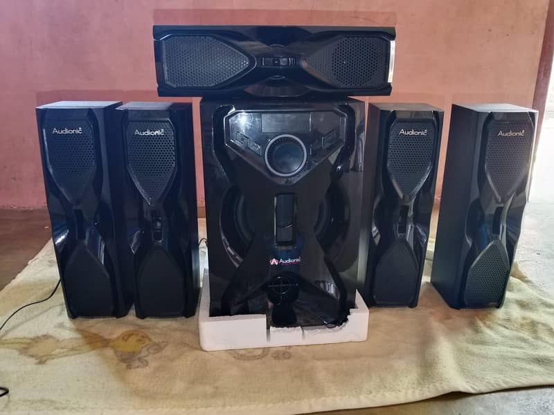 Audionic speaker 5  pieces 4