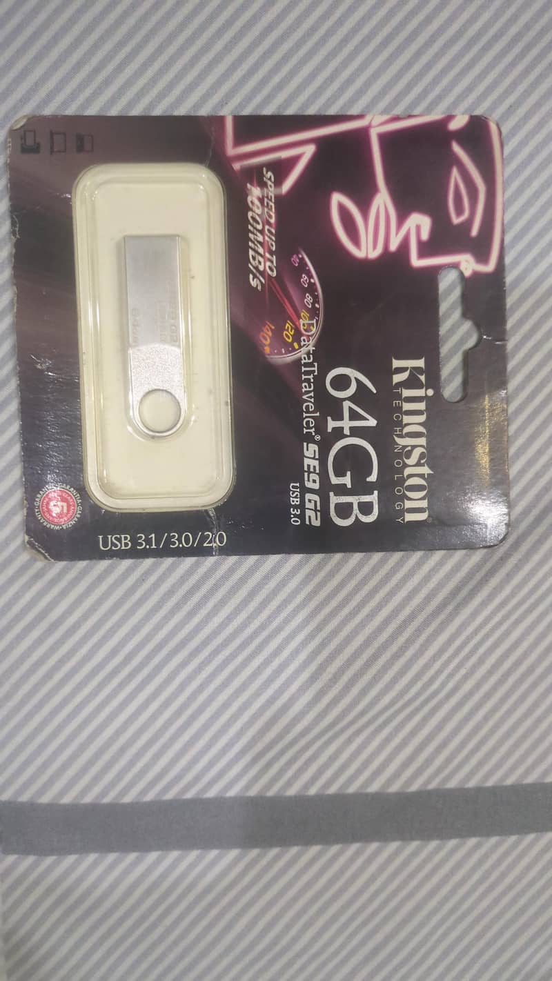 USB Data Traveler 0