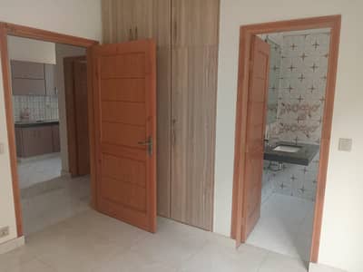 5 marla brand new house with 5 bed house for sale in wapda town