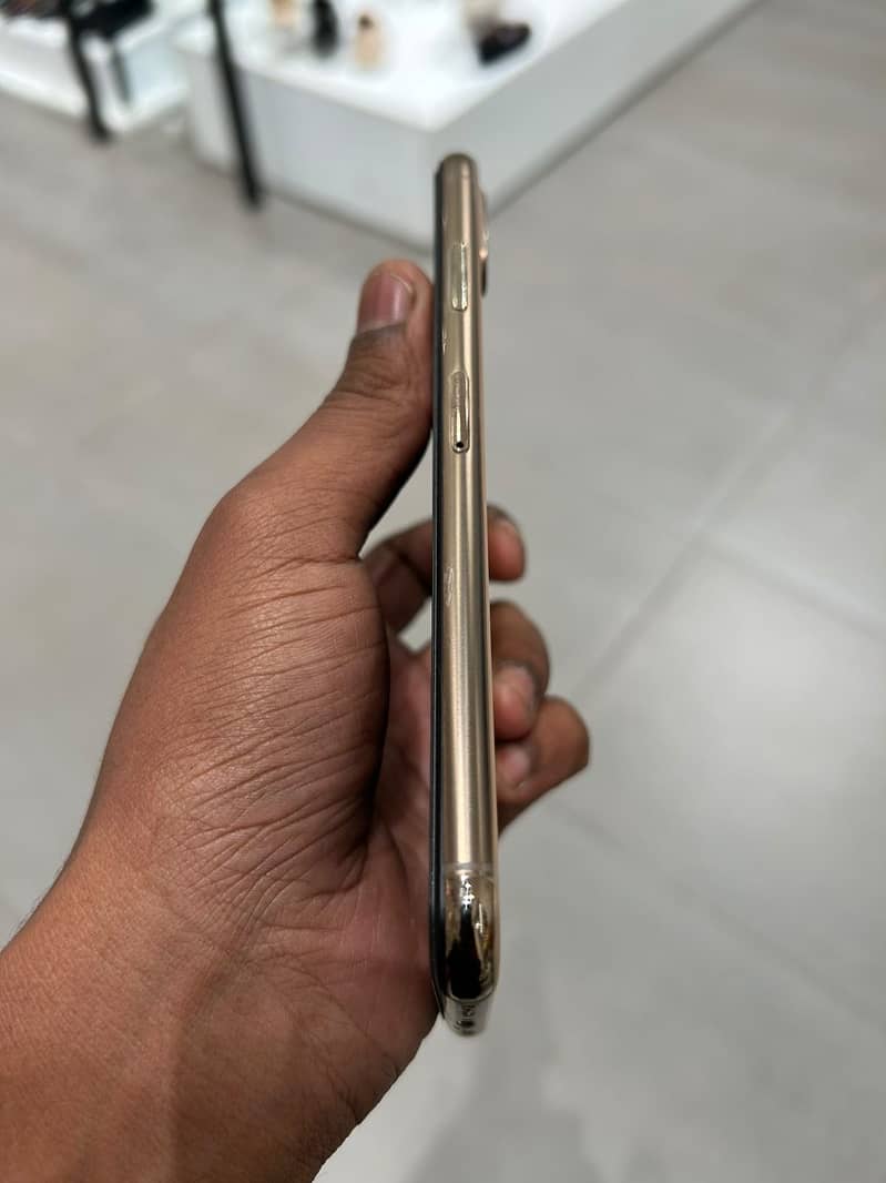 iPhone XS Max 8