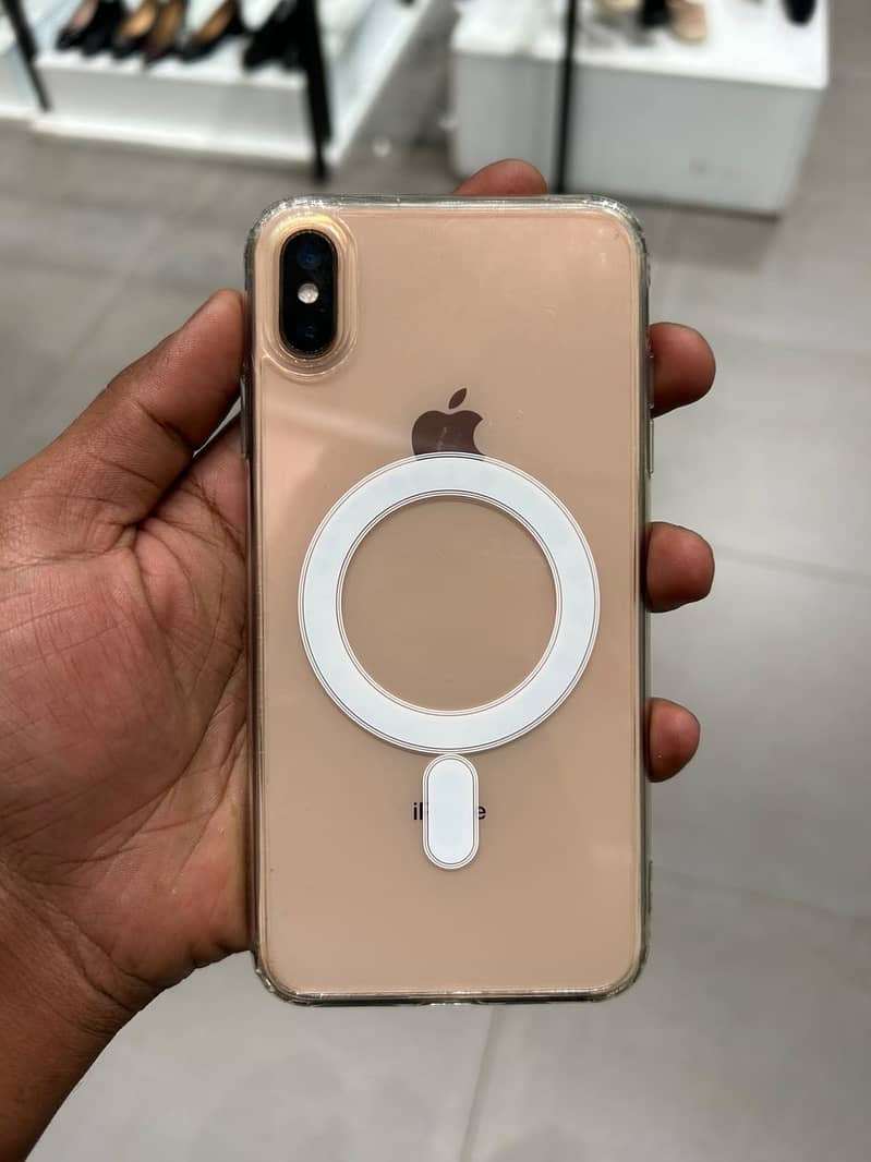 iPhone XS Max 9