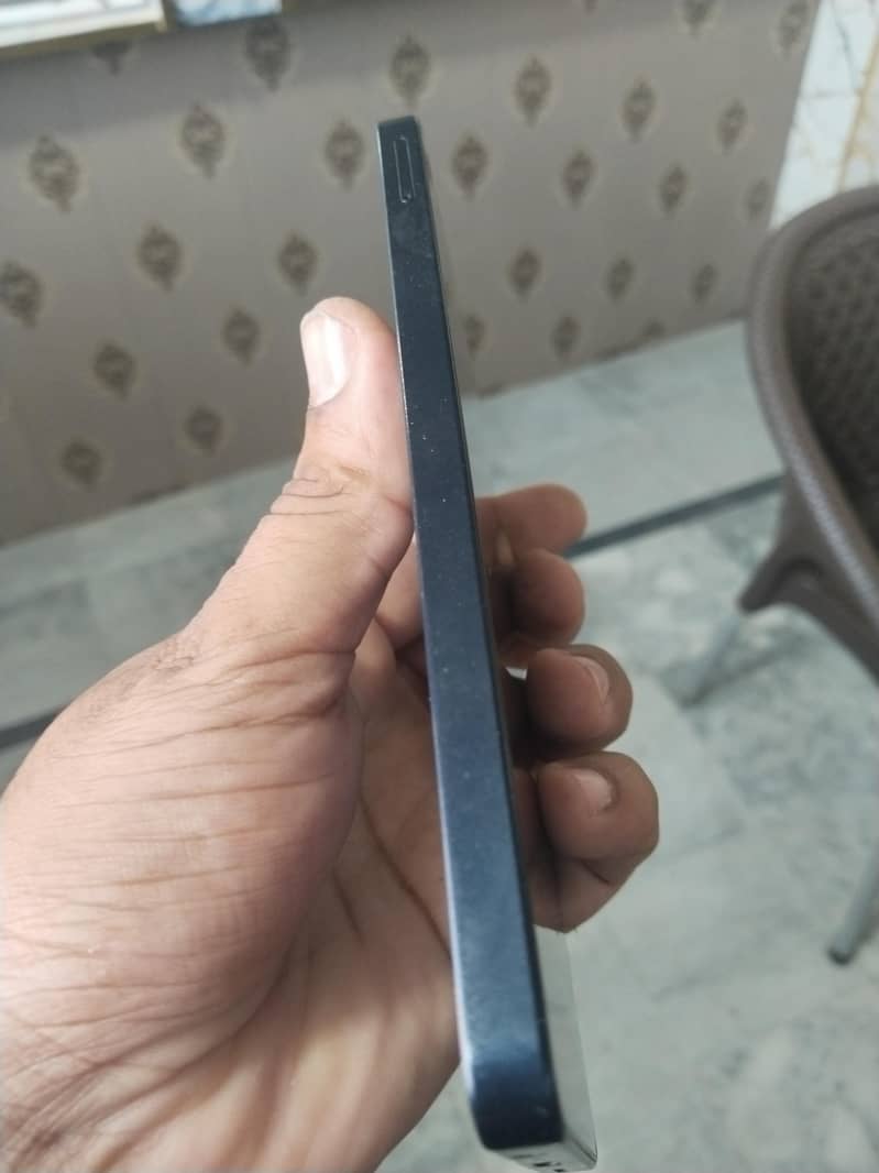 Samsung Mobile A06 1
