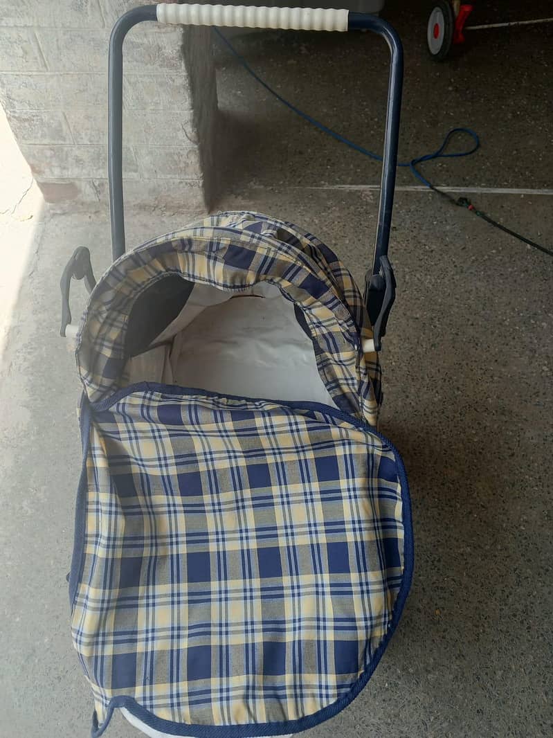 prams for new born 1