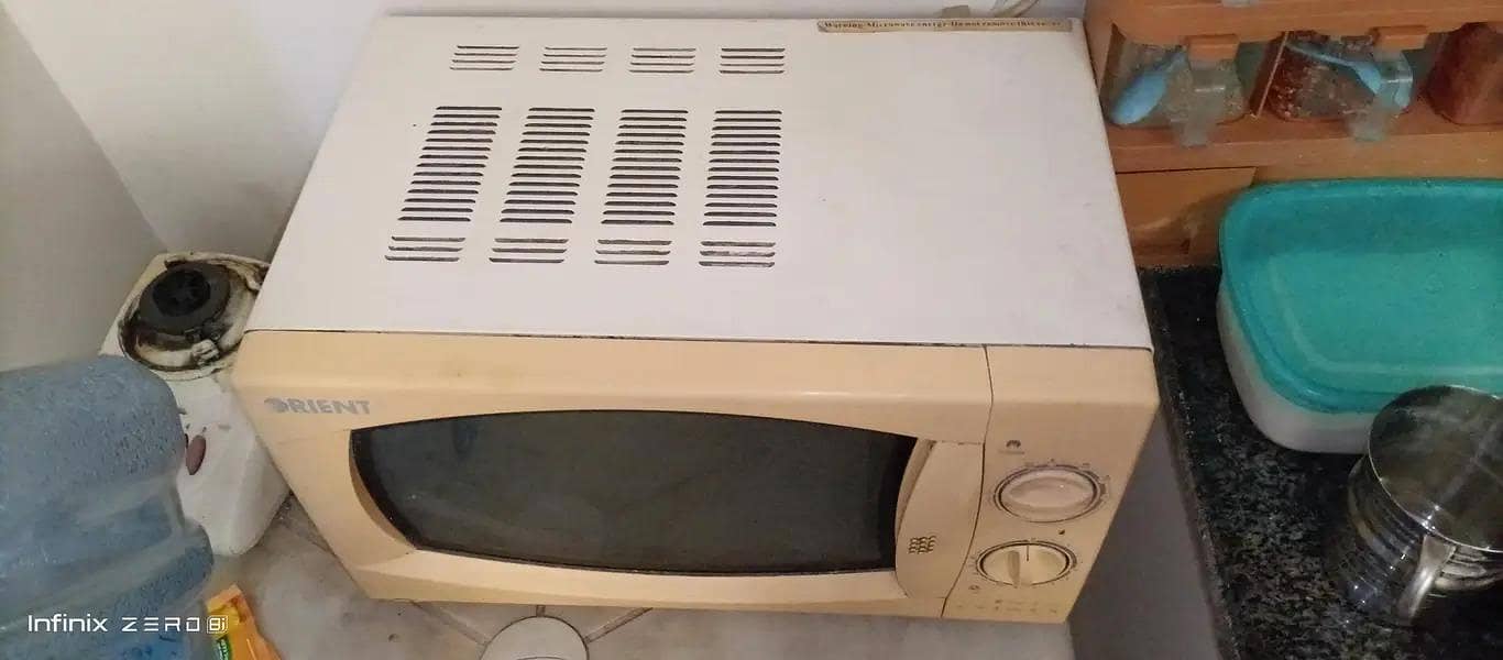 Orient microwave oven 0