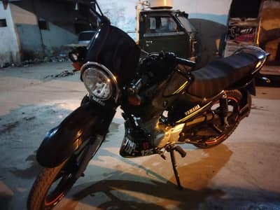 Yamaha ybr g