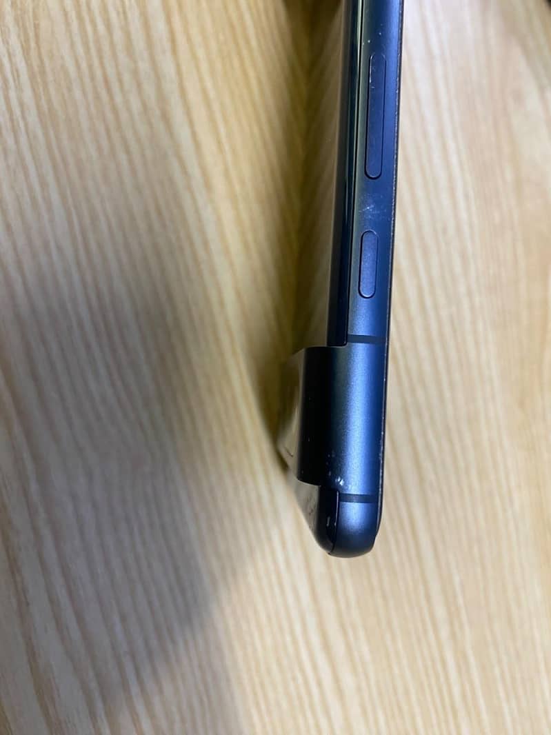 Google Pixel 8 5