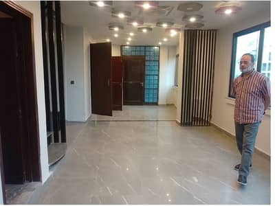 Brand New Office Area 1350 Square Feet Available For Rent In Gulberg 3 Lahore