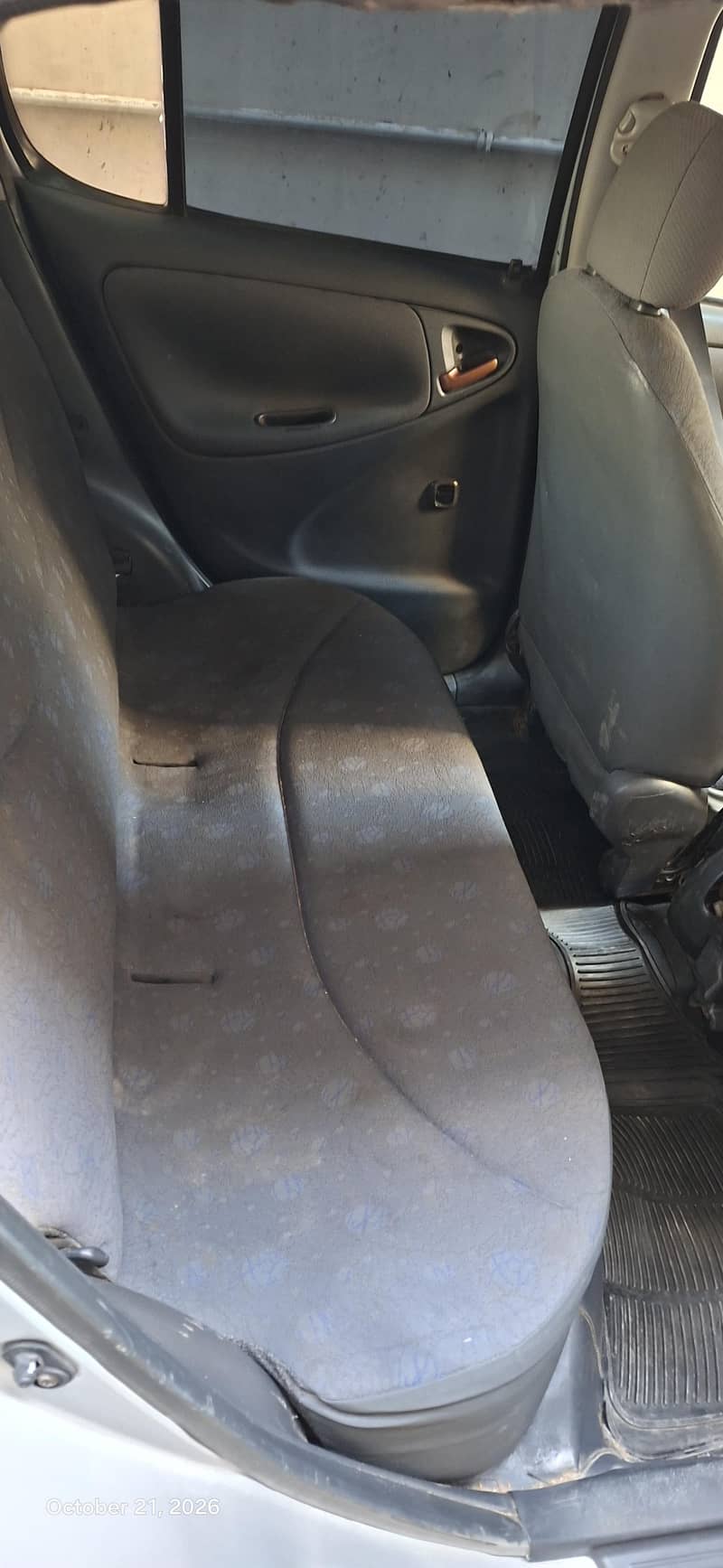 Toyota Vitz 2002 5