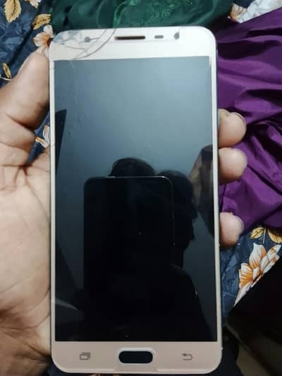 Samsung Galaxy J7