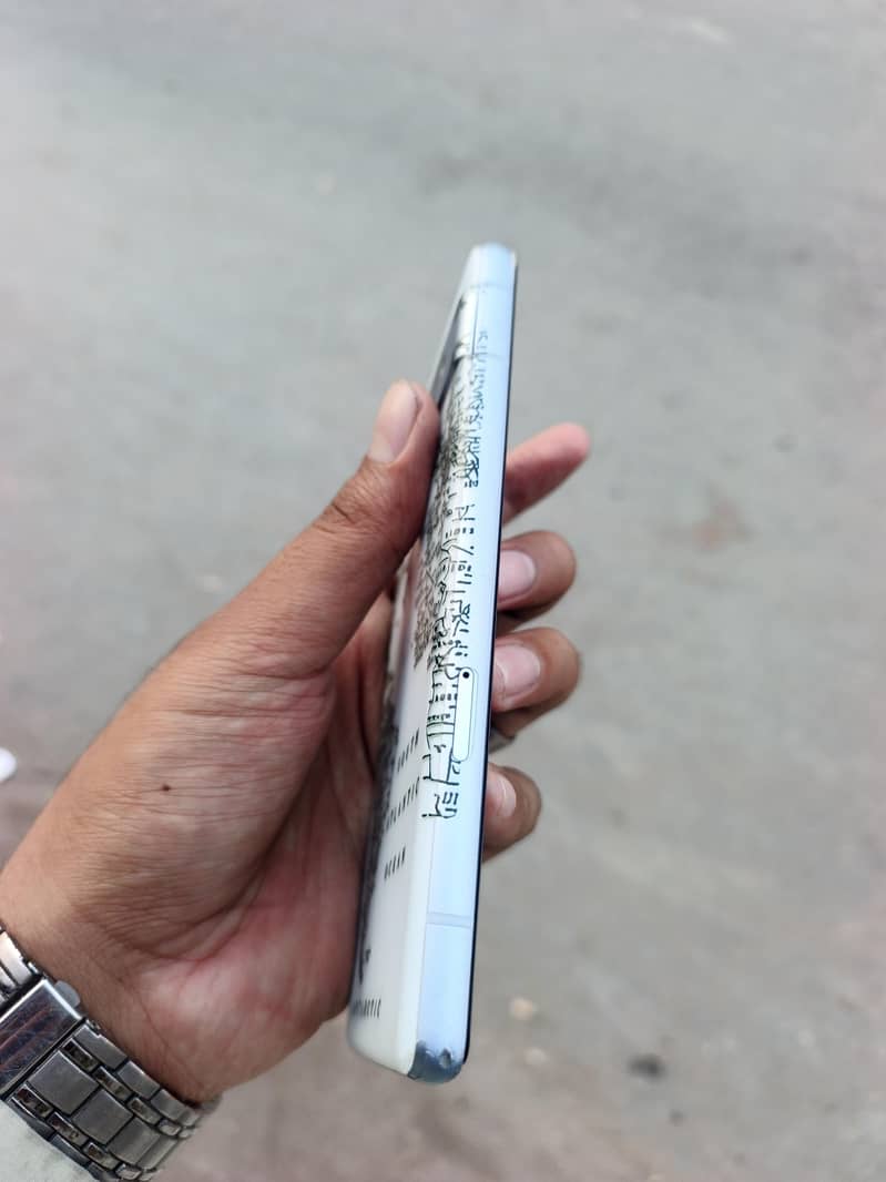 Google Pixel 7a 2