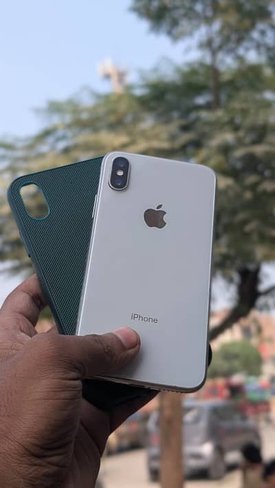 iPhone X