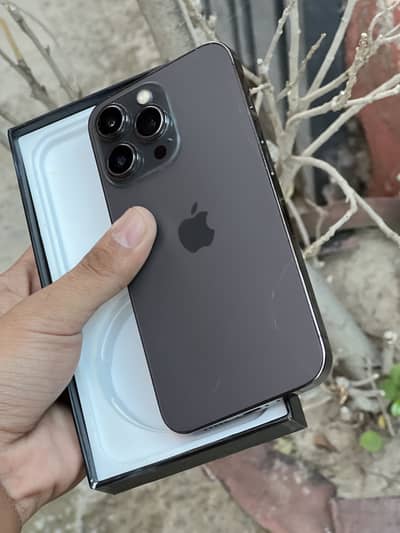 Apple iPhone 13 Pro
