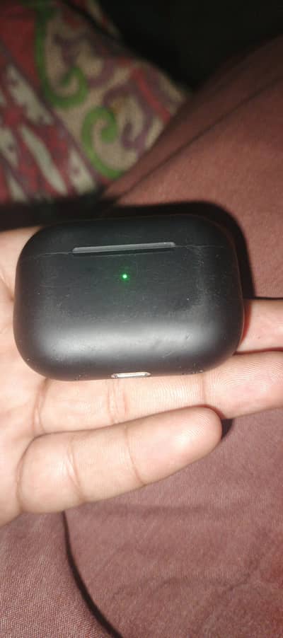 air birds /airports bluetooth handsfree
