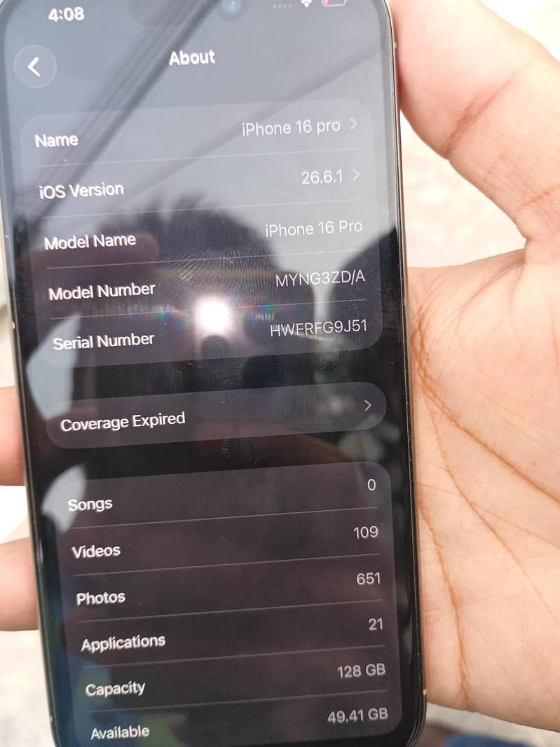 Apple iPhone 16 Pro 4