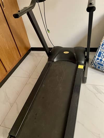 Treadmill (Apollo smart t4i )