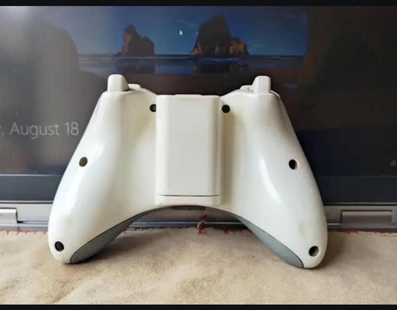 Xbox 360 wireless  controller 1