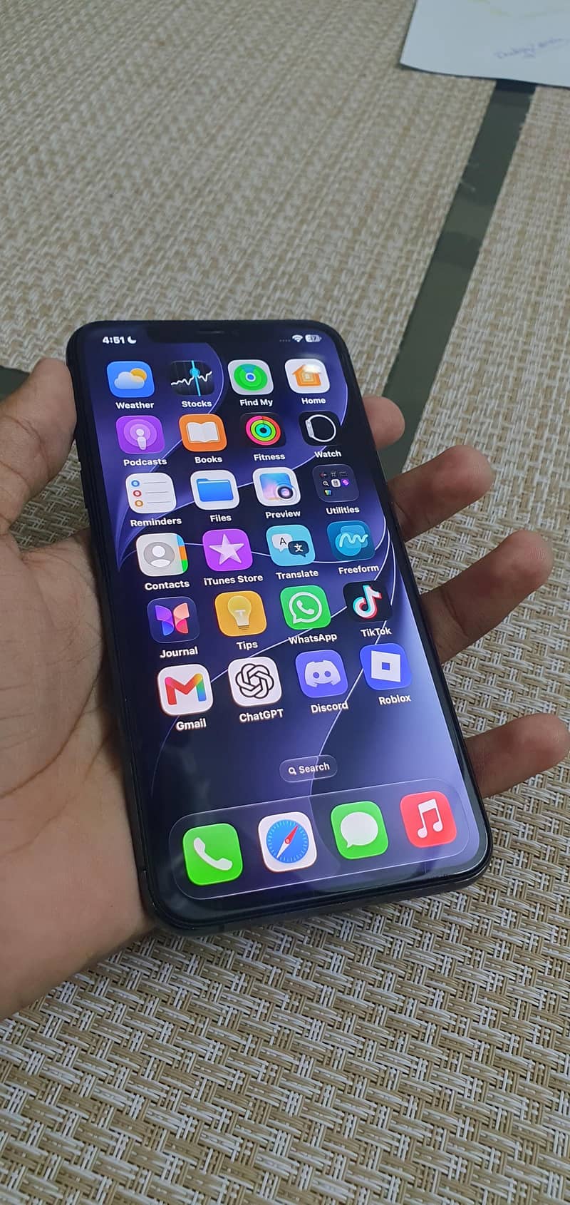 Apple iPhone 11 Pro Max 6