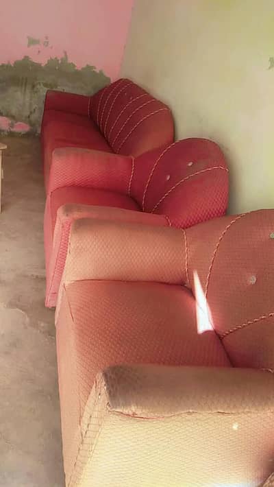 sofa set acchi condition mein