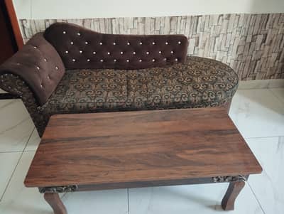 A Dewan and a. Table available for sell