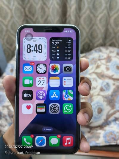 Apple iPhone XR