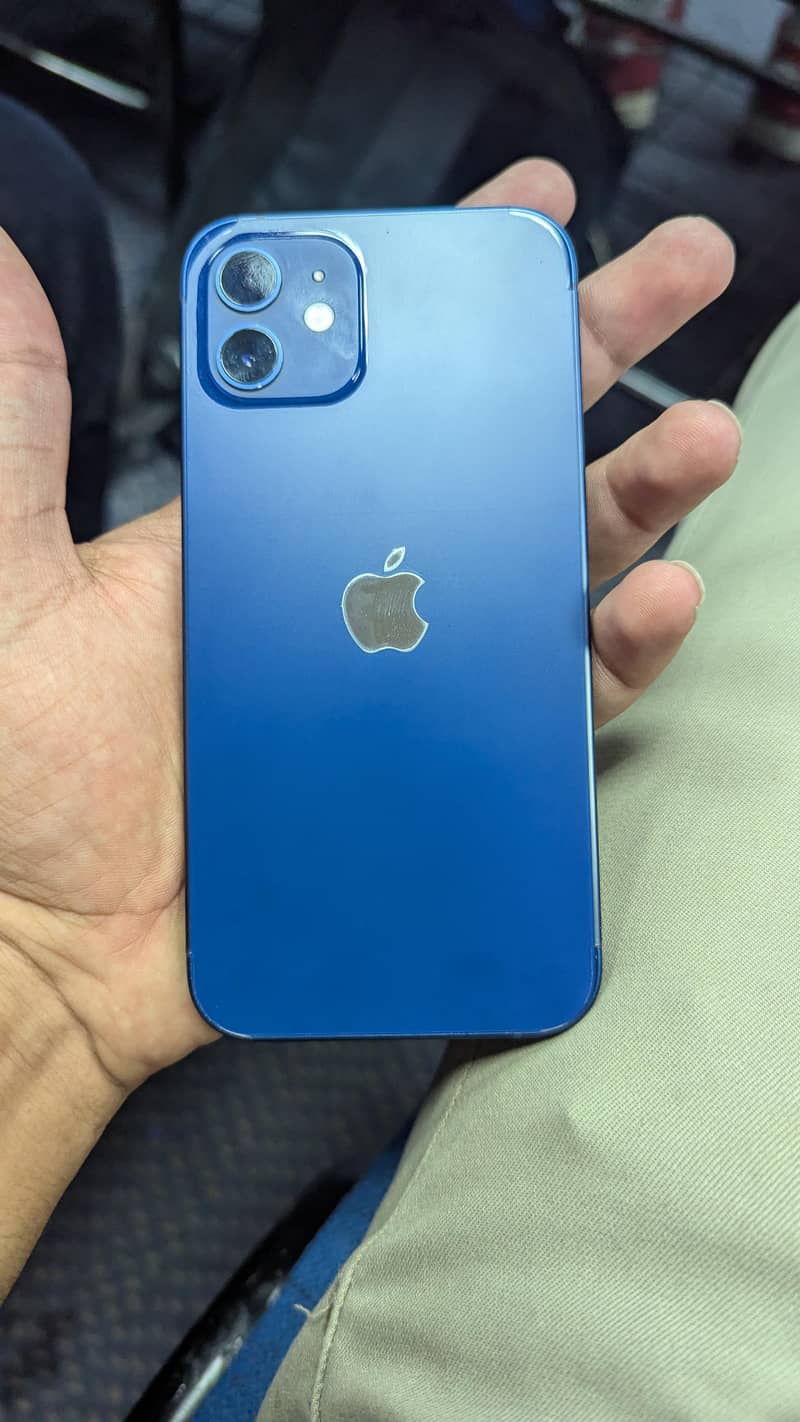 Apple iPhone 12 0