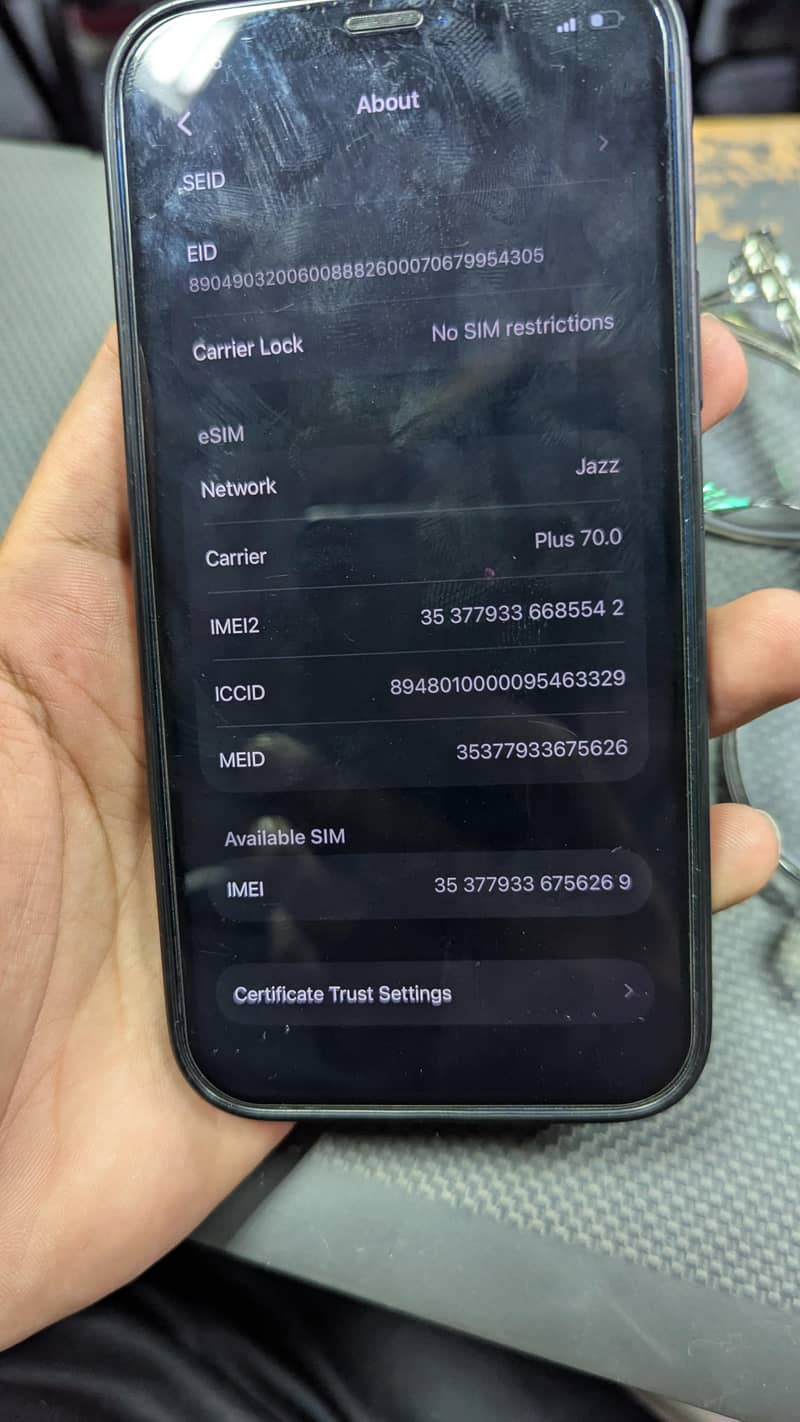 Apple iPhone 12 6
