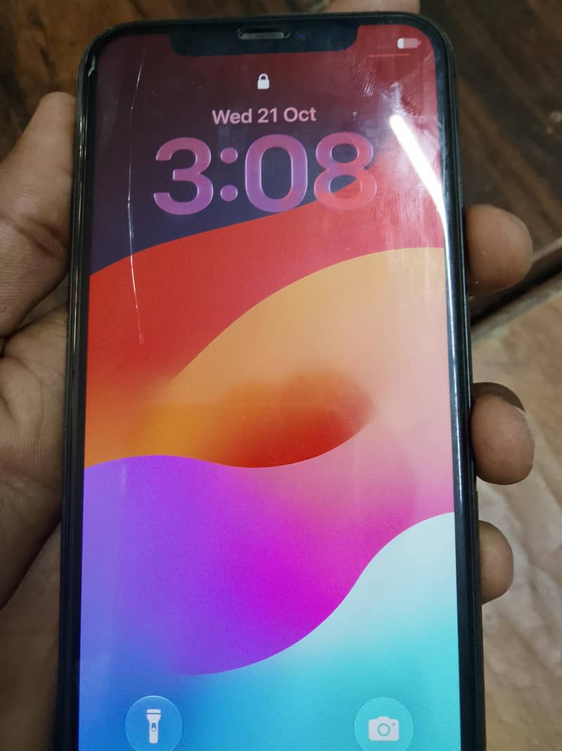 Apple iPhone 11 Pro 1