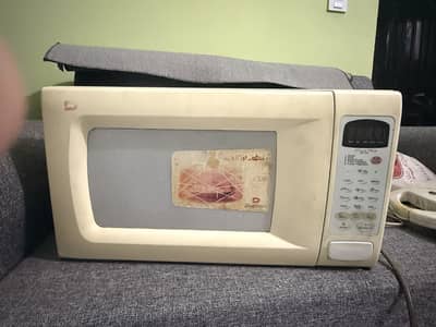 Dawlance Microwave Owen ( combination and grill oven range )