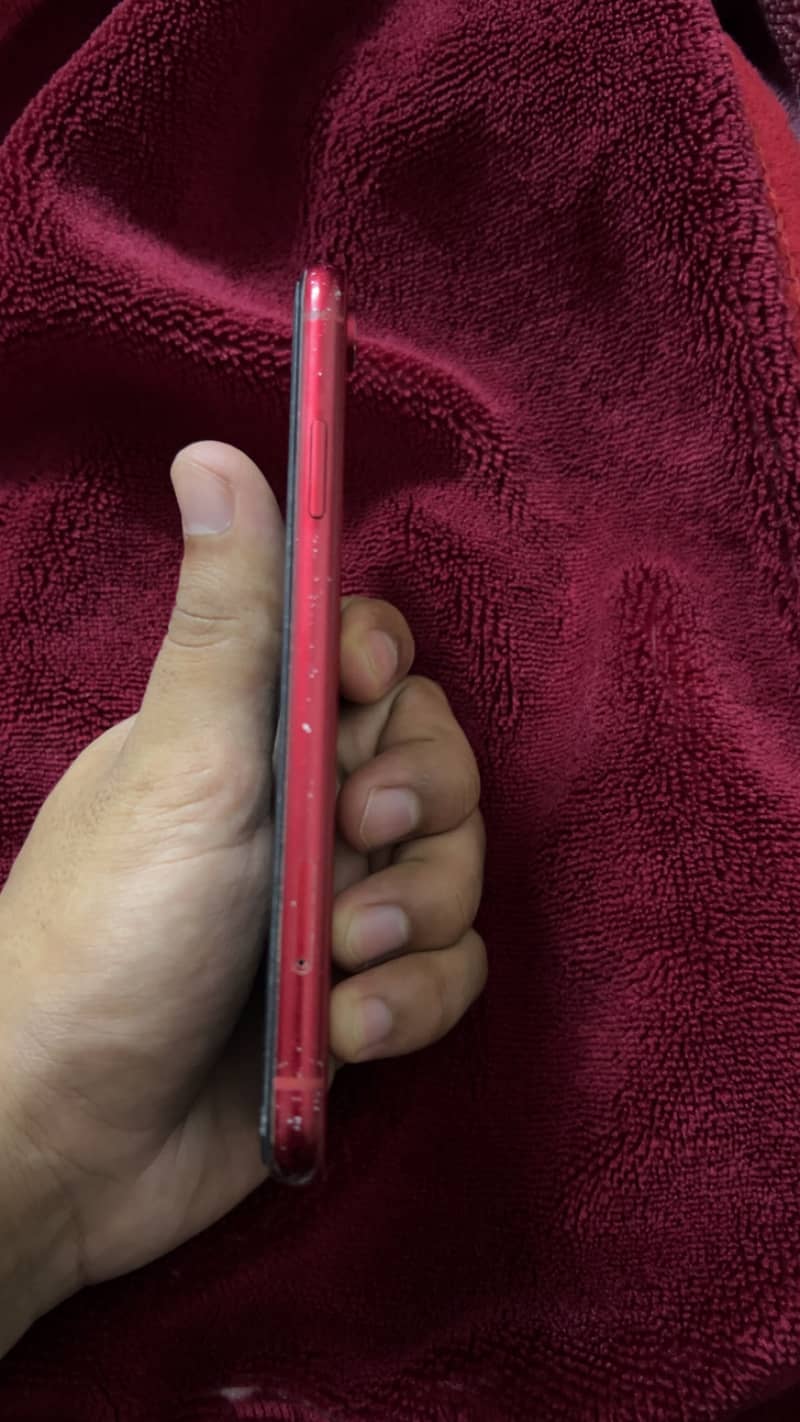 Apple iPhone XR 1