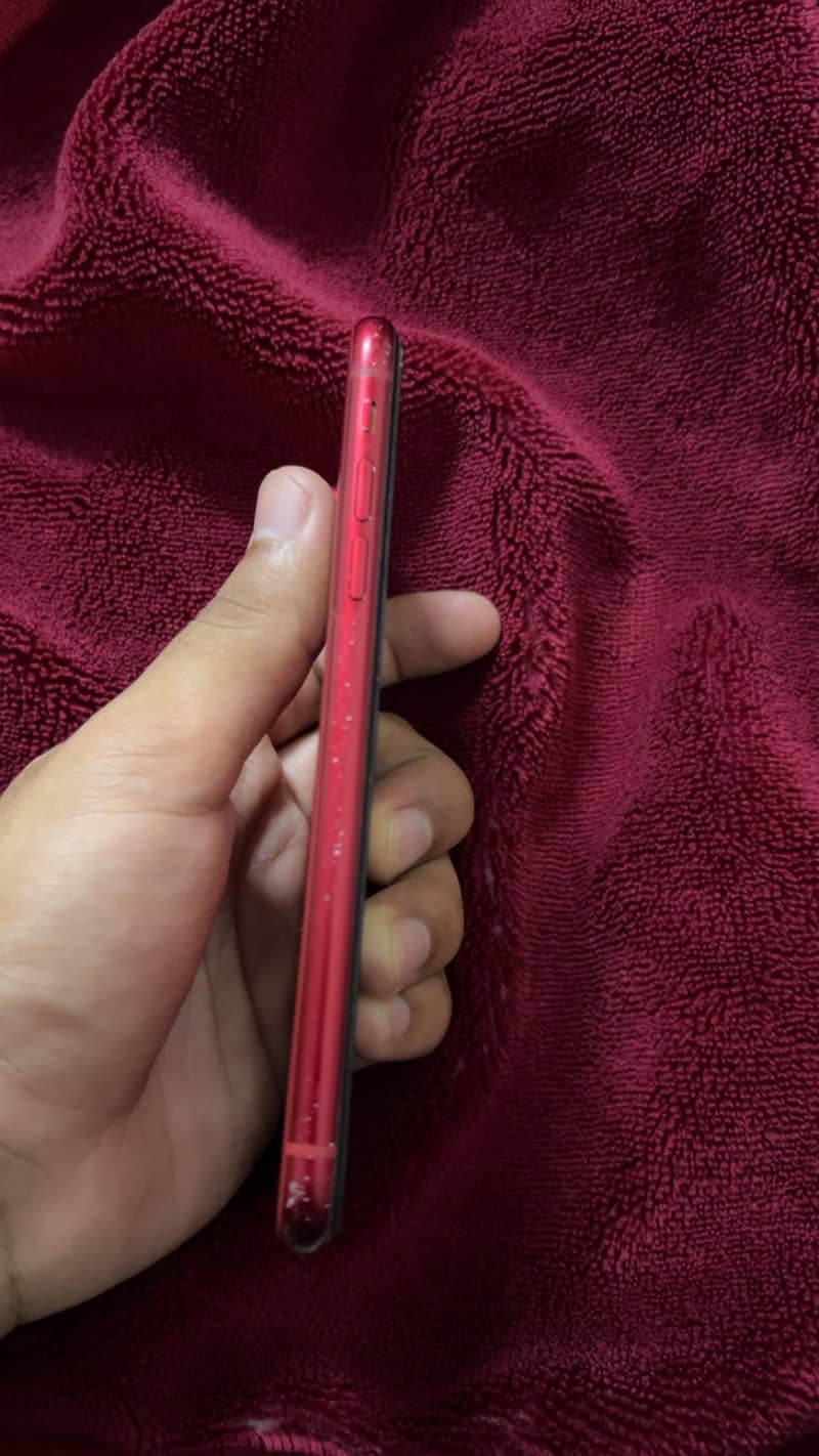 Apple iPhone XR 5