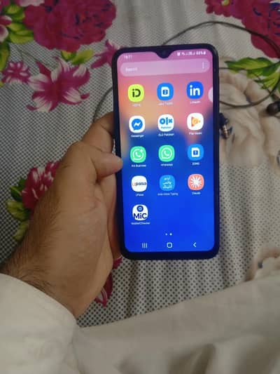 Samsung A10 mobile PTA approved 2gb ram 32 gb memory panel changed