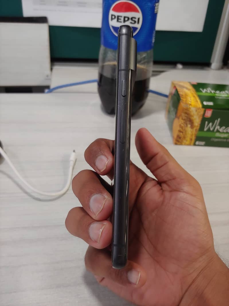 Google Pixel 8 1