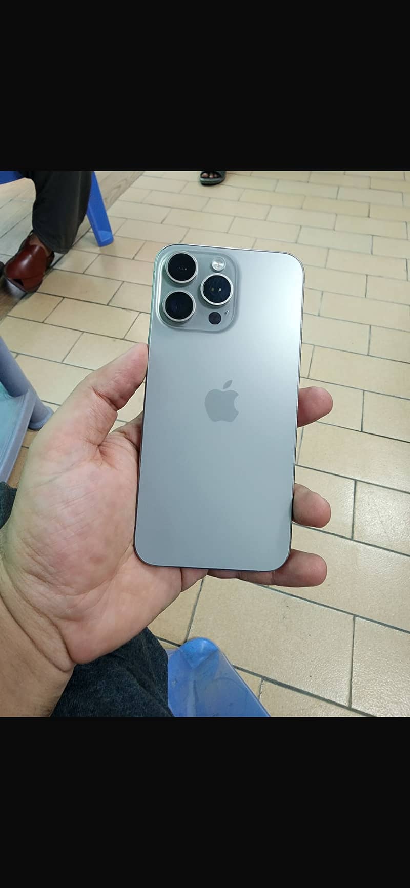 Apple iPhone 15 Pro Max 4