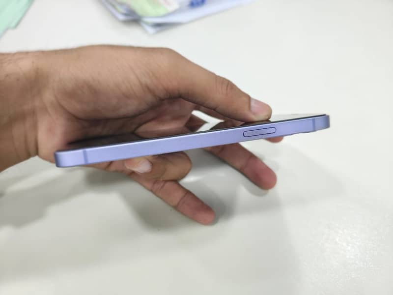 Apple iPhone 12 1