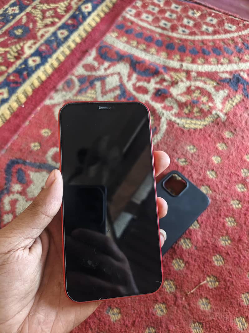 Apple iPhone 12 1