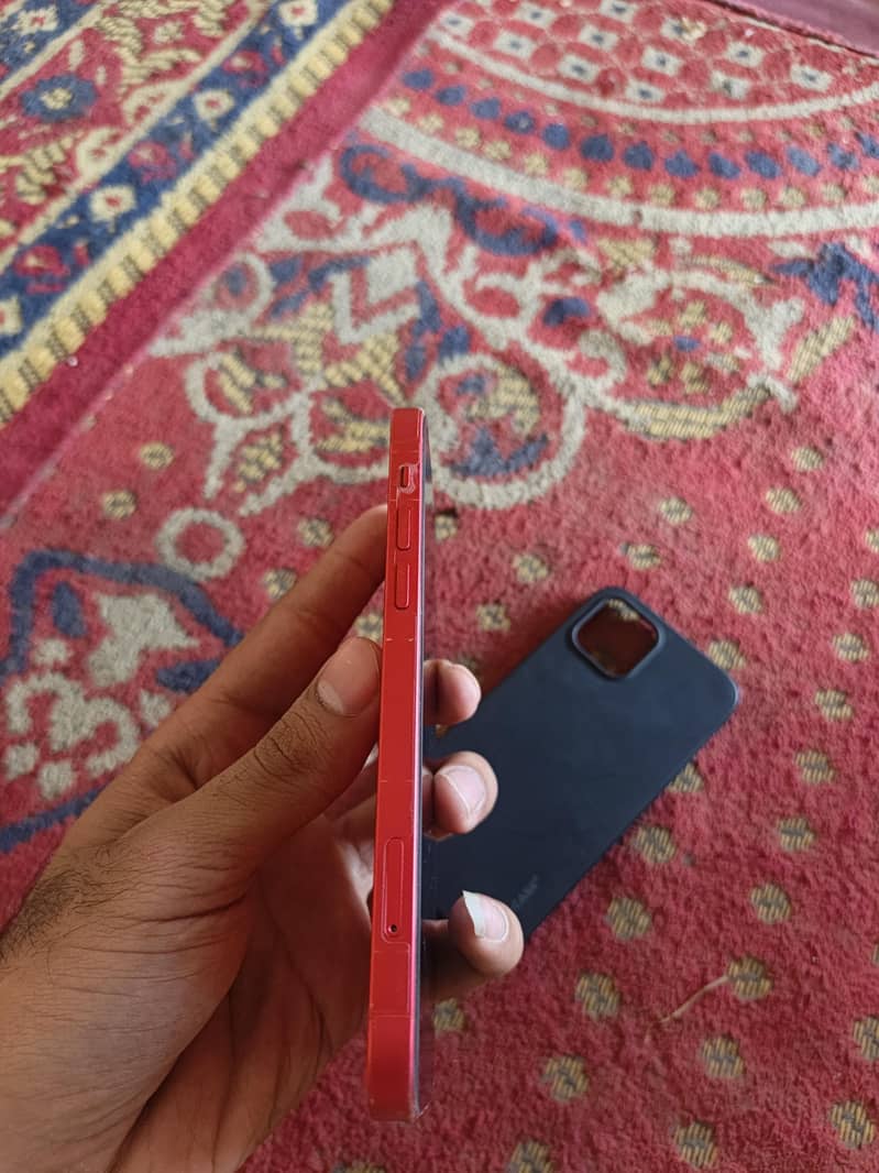 Apple iPhone 12 5