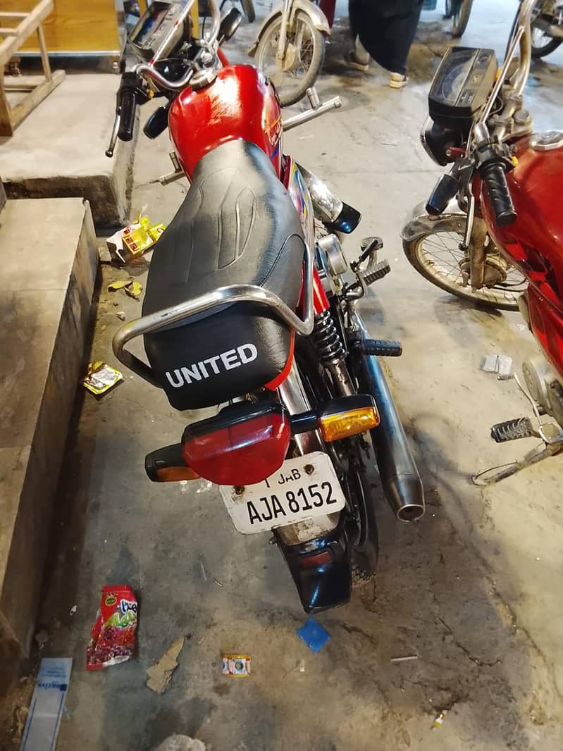 united 70 2