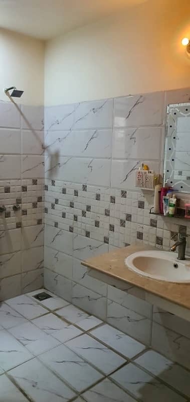 Upper Portion Available For Rent 1