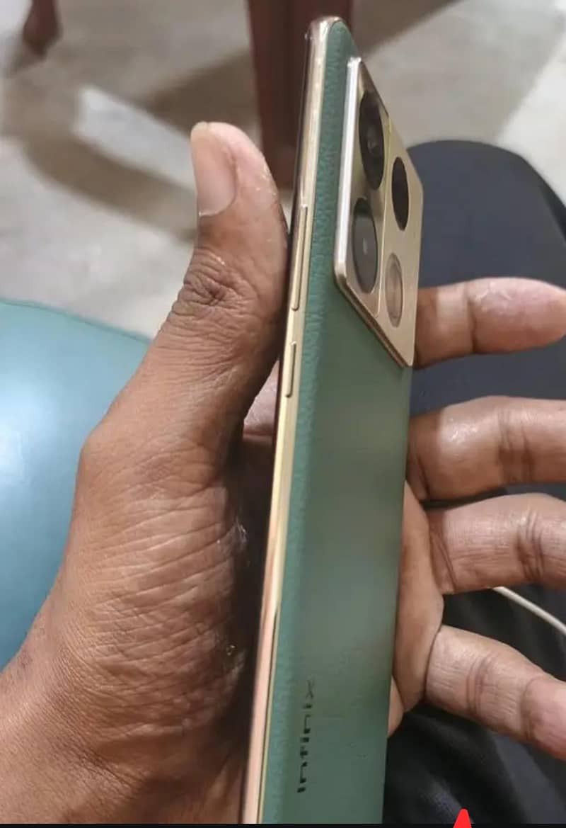 Infinix Note 40 Pro 2